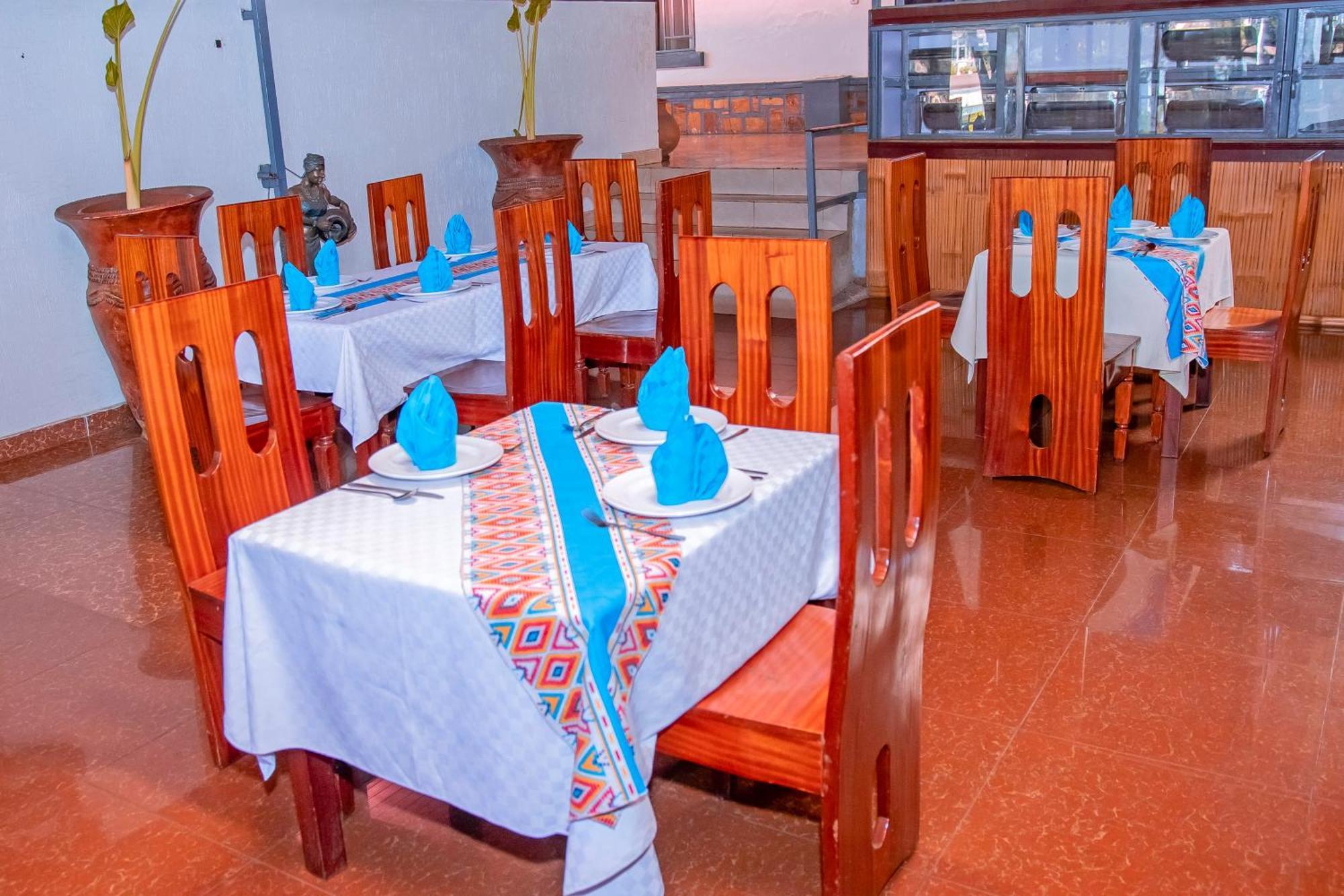 B.Maurice Guest House Kigali Exterior photo